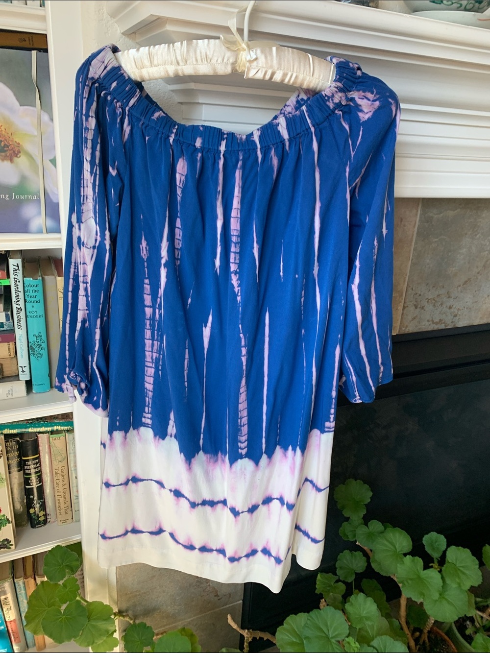 Michael Stars Blue and Light Purple Tie-Dye Off-Shoulder tunic